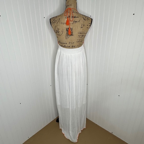 Indigo Rein White Crochet Trim Halter Maxi Dress Boho Festival Beach Size M - Picture 2 of 16